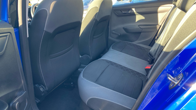 Skoda Fabia 1.0 MPI SE 5dr Petrol Hatchback